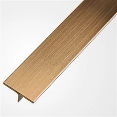Dải gỗ trang trí bằng kim loại